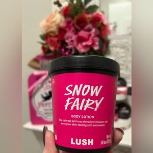 Price Firm LUSH🩷Snow Fairy Body Lotion CONDITIONER 7.9oz BB 01/22/2026 Bag & Bow